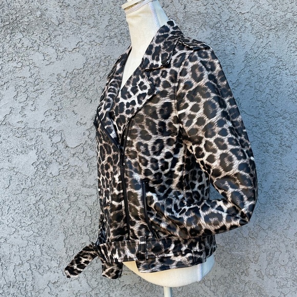 Pleather Jacket Animal Print Moto Leopard Medium - Picture 1 of 13
